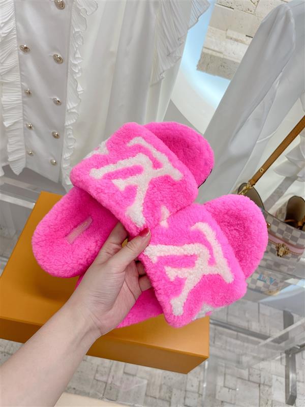 2025126103510134 240